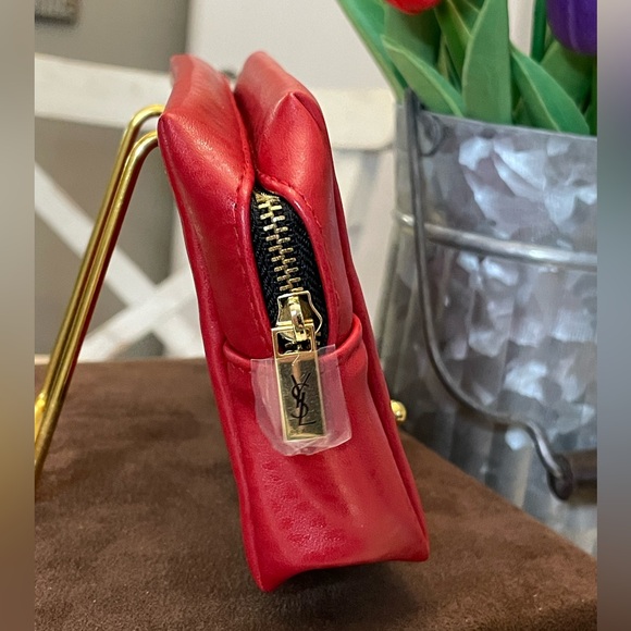NIB Yves St. Laurent Beaute red cosmetic pouch - Picture 4 of 16